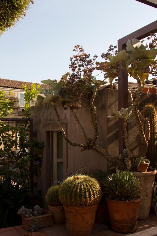 Tre Vie Apartment Con Terrazzo Giardino Pensile Katanya Dış mekan fotoğraf